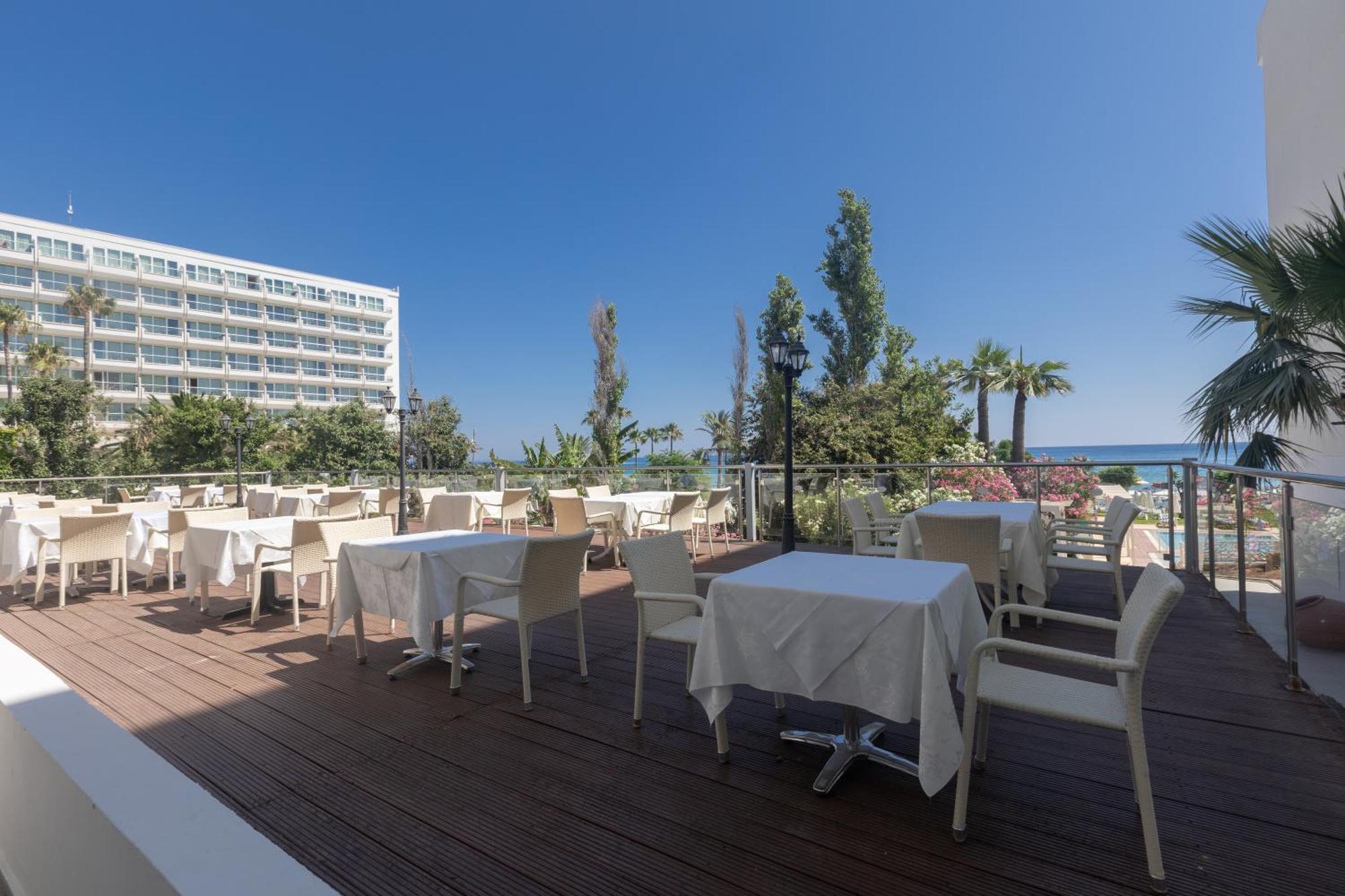Iliada Beach Hotel Protaras Exterior foto