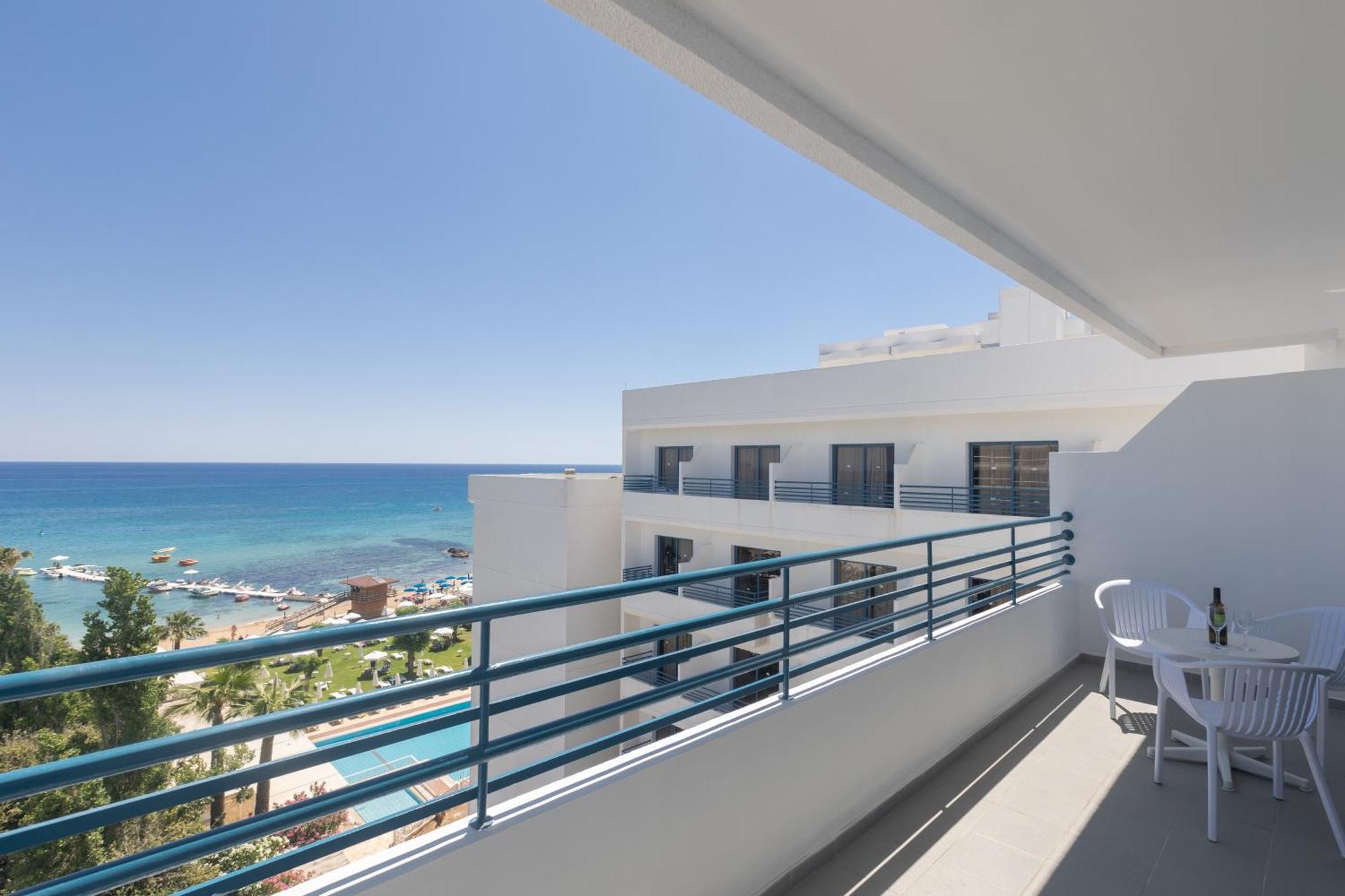 Iliada Beach Hotel Protaras Exterior foto