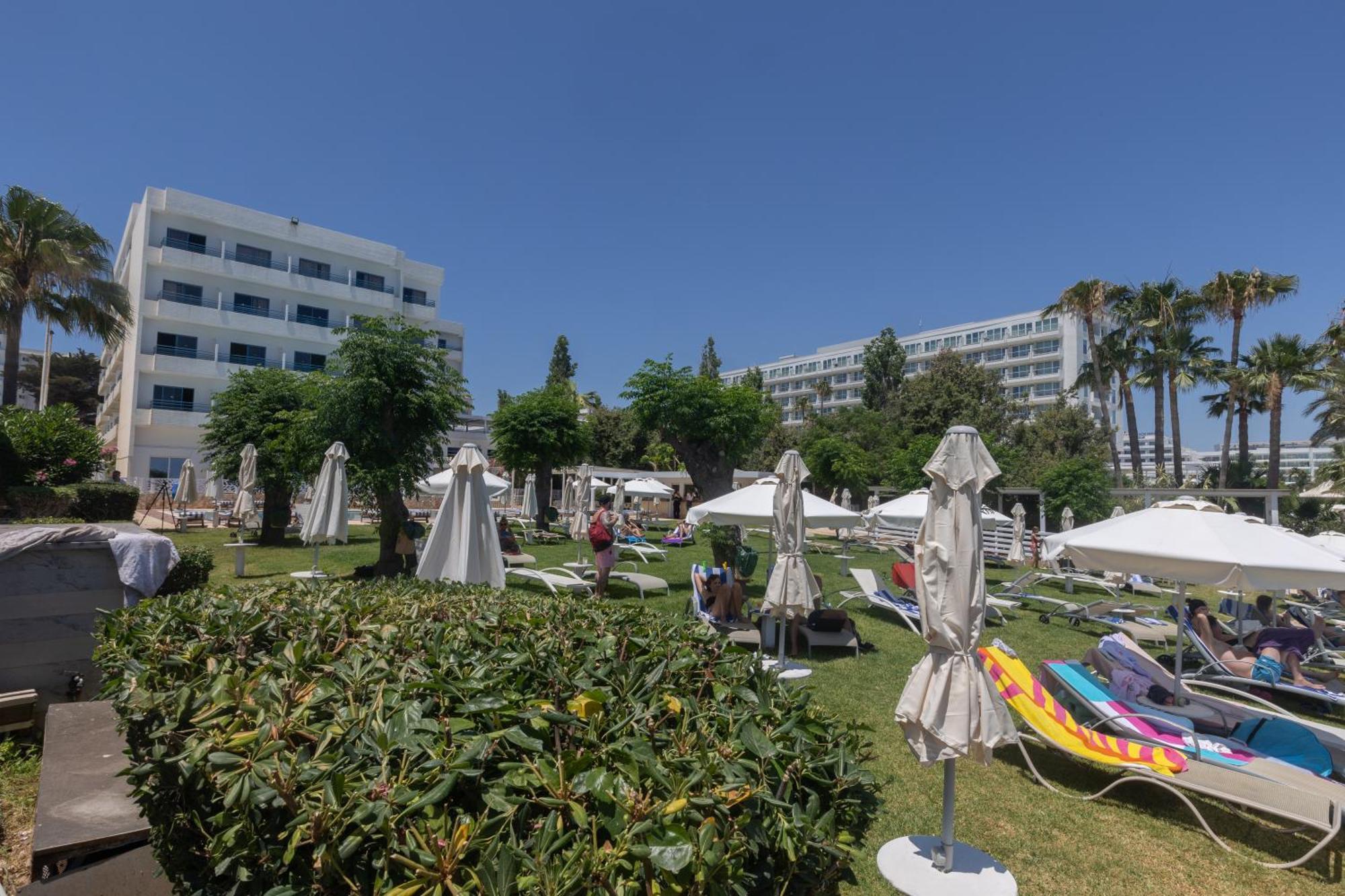 Iliada Beach Hotel Protaras Exterior foto