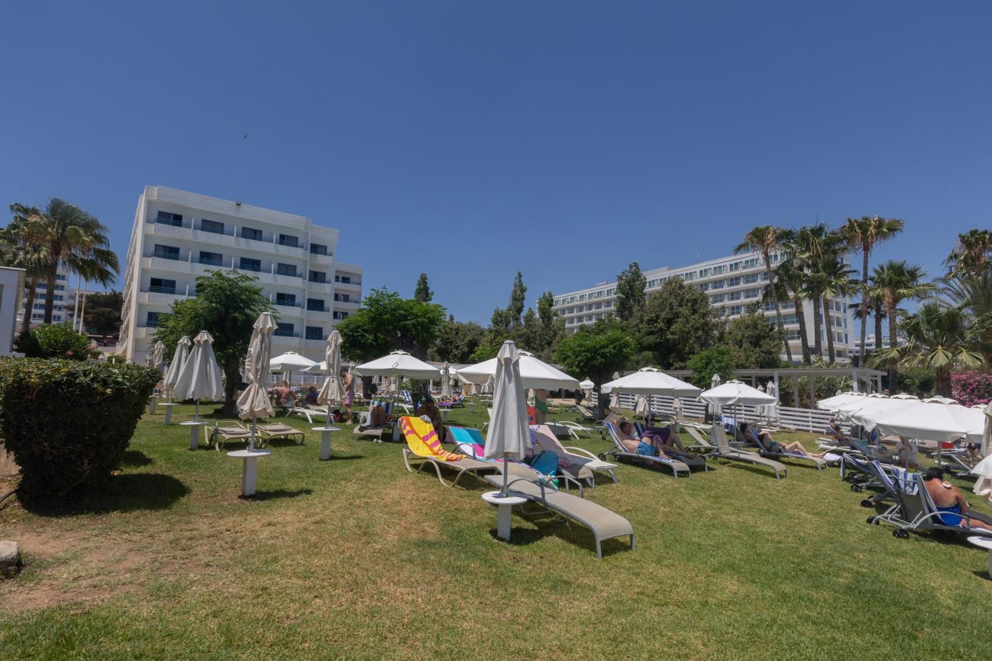 Iliada Beach Hotel Protaras Exterior foto