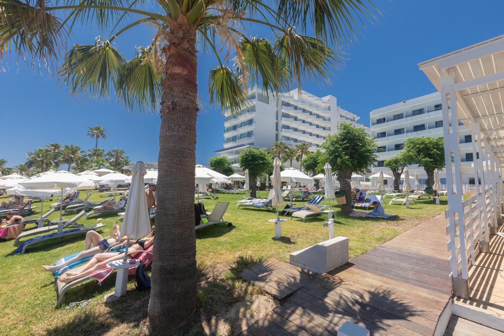 Iliada Beach Hotel Protaras Exterior foto